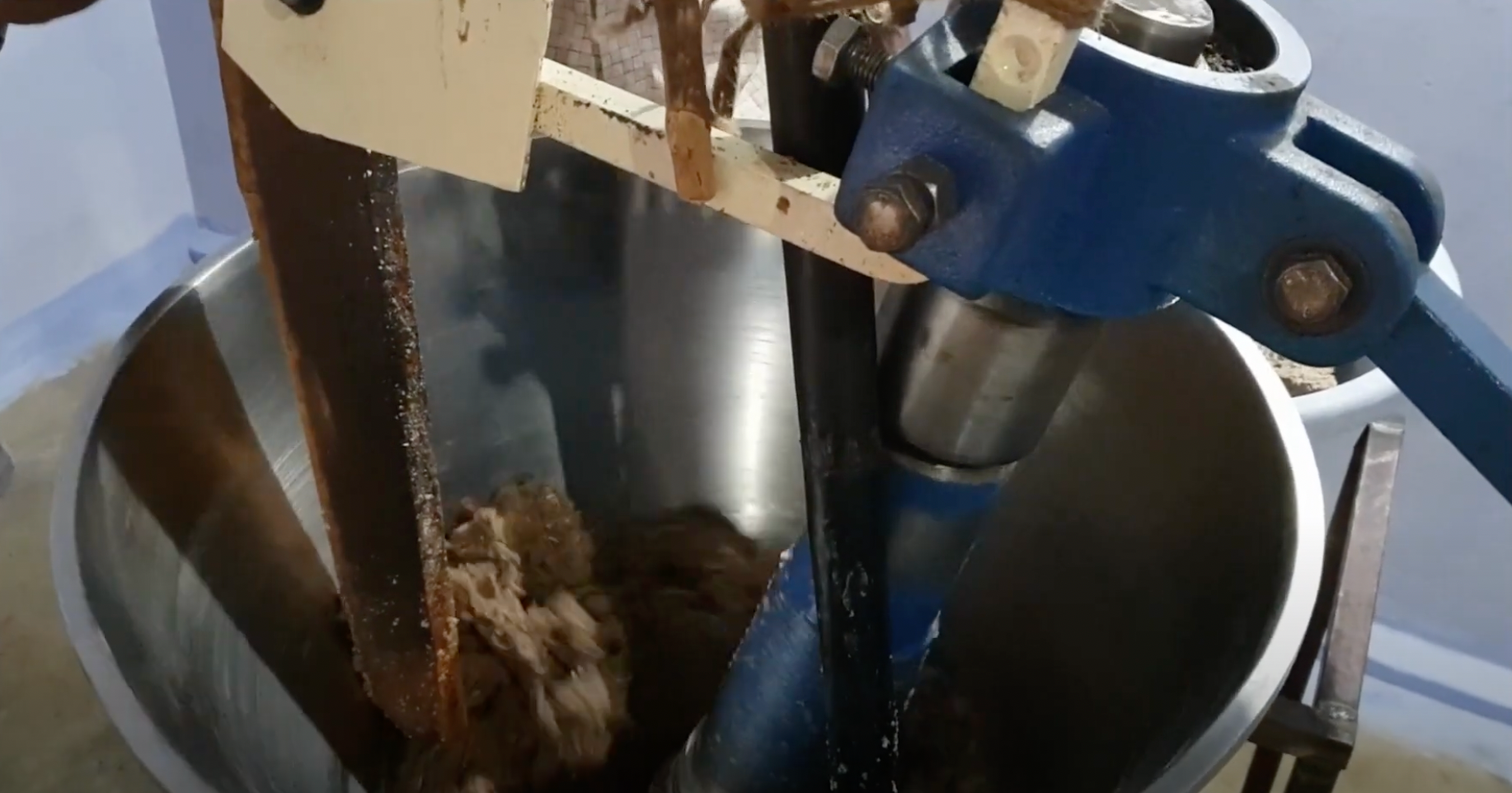 Load video: The dried raw material is then crushed to extract oil. Since we do not apply any heat or pressure, this is know as the Cold-Pressed method, which retains all the nutrients and flavour in its natural form. Here the oils are extracted slowly in small batches